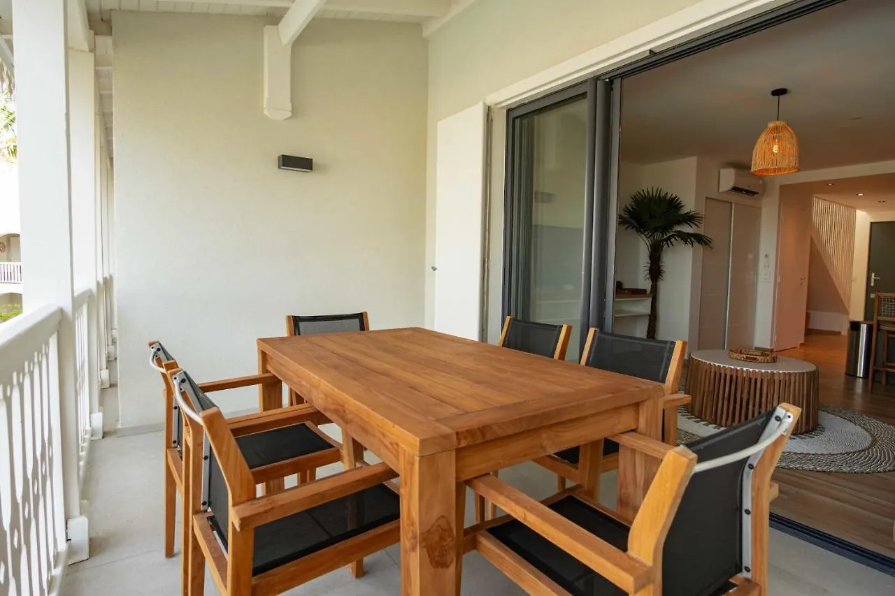 Luxueux Duplex A Orient Bay Avec Piscine Et Plage Apartment