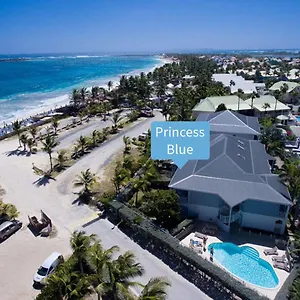 Tatil Evi Princess Blue, 3bdr, Front Deluxe, Orient Bay, Pool, Wifi 100 Mps, Orient Bay